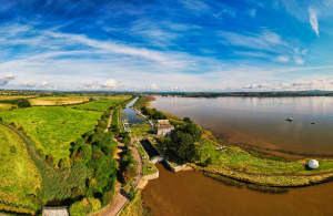 An Inland Haven-the story of the Exeter ship canal
